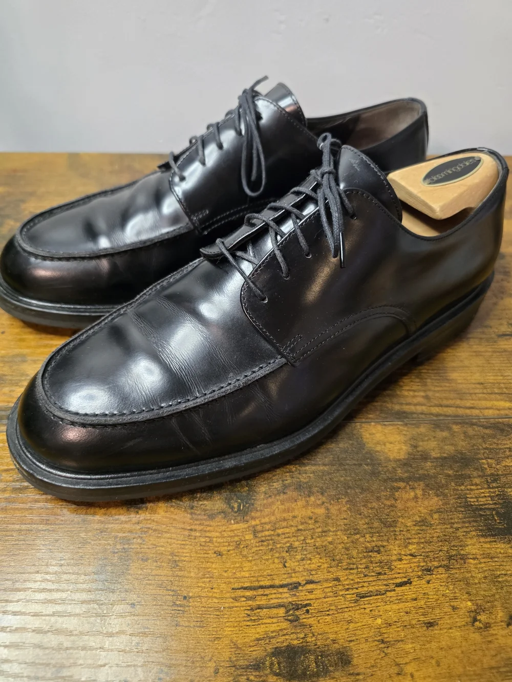 Cole Haan Made in Italy Black Leather Apron Toe Oxfords / Derbies 9.5 D